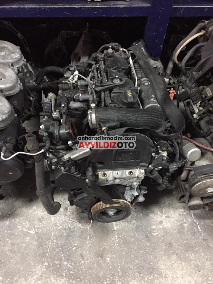 FORD COURİER 1.6 TDCİ KOMPLE MOTOR